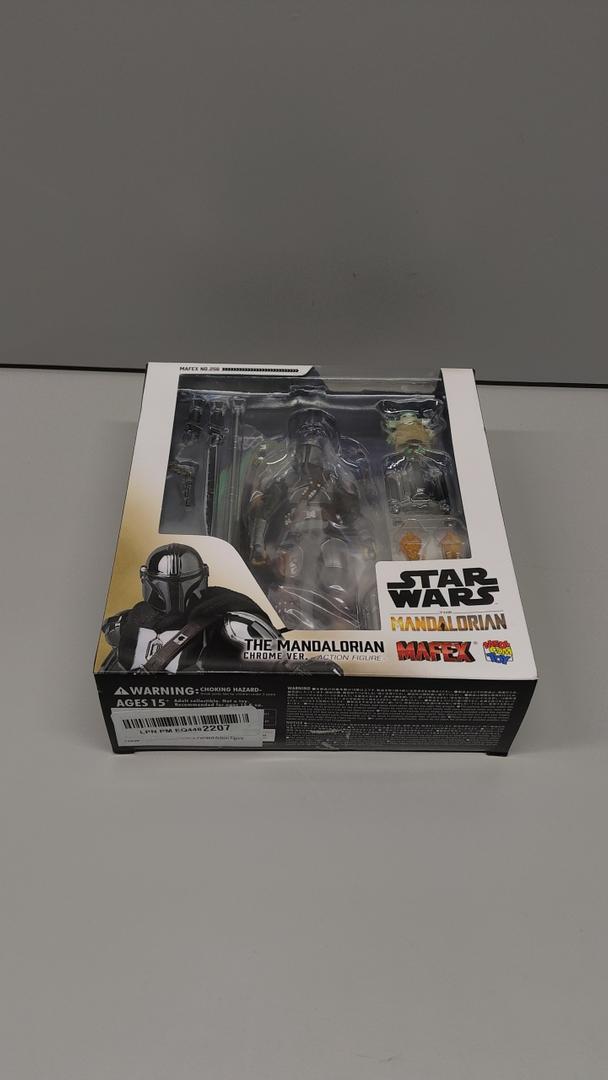 MAFEX No.256 The Mandalorian Ver.2.0 Action Figure Medicom Toy Star Wars