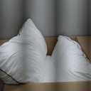 HUXMEYSON King Size Pillows Set of 4, Luxury Hotel Bed Pillows Set with Down Alternative Filling for Side and Back Sleepers (White)