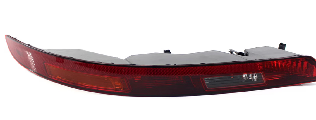 Shkalacar Rear Bumper Tail Light Lamp Compatible with AUDI Q3 2016-2018 European Version OEM 8UD 945 096 B, Rear Bumper Reflector Lower Light Right