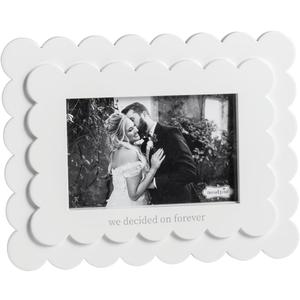 Mud Pie White 4X6 Forever Scallop Wood Frame