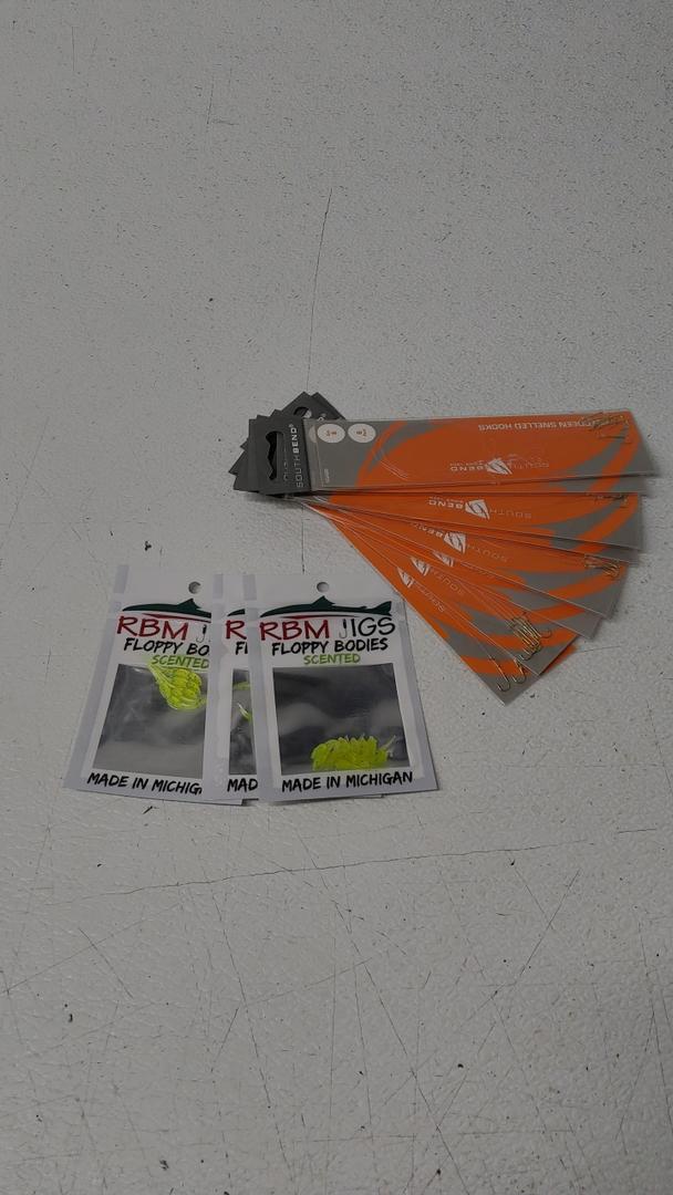 Fishing Set Hooks & Floppy Bodies Scented