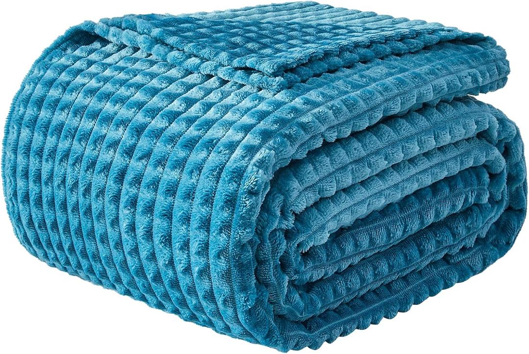 EMME Fleece Blanket, 3D Jacquard Throw Blanket for Couch and Bed, Soft Cozy and Fluffy Blankets Lightweight Luxury Flannel with Geometric Grid Design (Peacock Blue, 50" x 60")