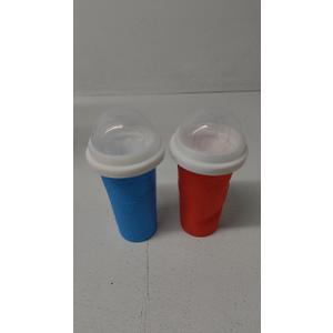Kool-Aid "PAQUET DE 2 GOBELET À PRESSER" (2-pack squeeze cup) set