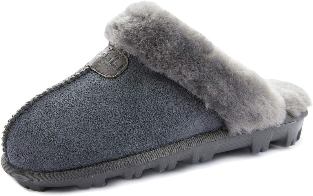 CLPP'LI Womens Slip on Faux Fur Warm Winter Mules Fluffy Suede Comfy Slippers (9, Grey)