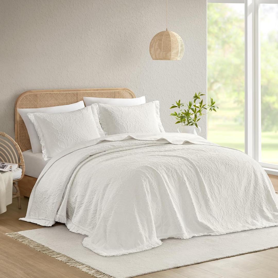 Madison Park King Bedspread Oversized Chenille Floral Bespread with Fringes, King Bedding Set Cozy Quilt, All Season Lightweight Soft King Size Bedspread, Willow, King White 3 Piece