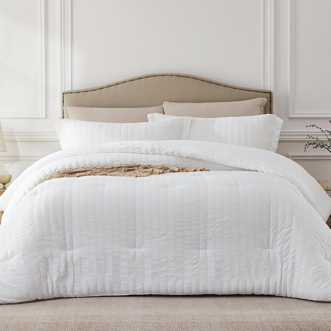Quataly White King Comforter Set - 3 Pieces Seersucker Lightweight Bedding Comforter Sets - All Seasons Cozy Modern Bed Sets for Women Men (King (104''*90''))