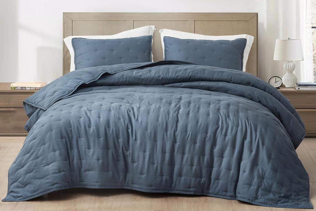 Chezmoi Collection Glen 3-Piece Crescent Stitched Quilt Set, Oversized King Size, Steel Blue - Rayon Derived from Bamboo & Polyester Blended, Soft Breathable Cooling Bedspread for Hot Sleepers