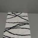 Tititex Luxury White Black Curve Line Bathroom Rug, 16x24 inch Extra Soft and Absorbent Microfiber Bath Rugs, Non-Slip Plush Shaggy Bath Carpet, Bath Mats for Bathroom Floor, Tub and Shower
