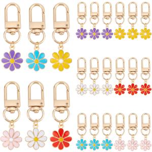 PH PandaHall 24pcs Flower Keychain, Daisy Enameled Charms Aesthetic Keychain Car Key Ring Pendant Key Chains for Mom Mother's Day, Handbag Bag, Earphone Case Decoration, Purse Accessories