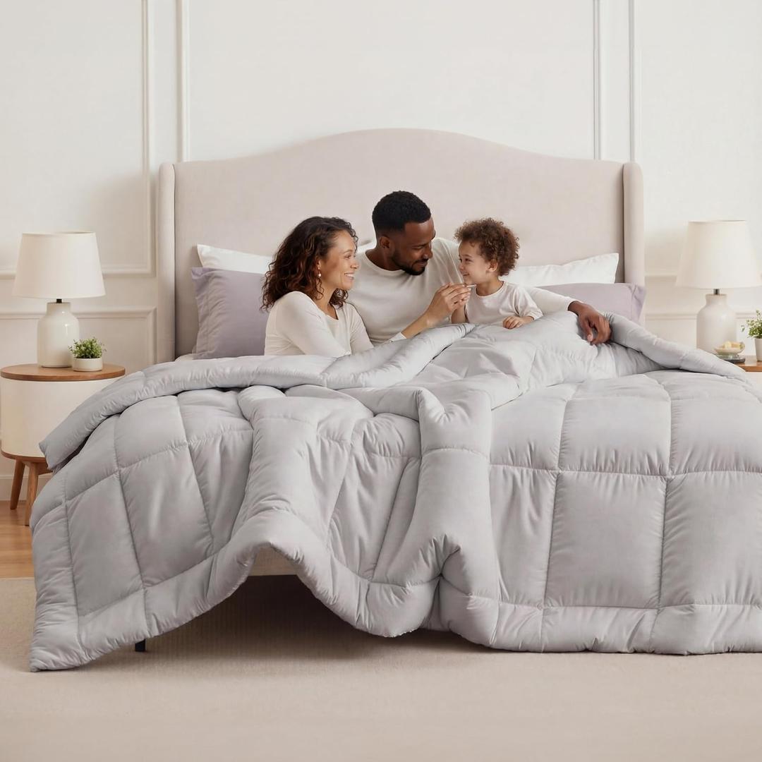 Bedsure Comforter Duvet Insert - Quilted Comforters Oversize Queen, All Season Duvet, GentleSoft Down Alternative Bedding, with 8 Tabs, Gifts for Women/Men, Light Grey, Oversize Queen 98 x 98 Inches, Oversized Queen