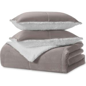 UGG Blissful Comforter Set with 2 Pillow Shams Reversible White Comforter Plush Fluffy Warm Bed Set Premium Hypoallergenic Down Alternative Bedding Breathable, King/California King, Seal Gray UGG Blissful Comforter Set with 2 Pillow Shams Reversible White Comforter Plush Fluffy Warm Bed Set Premium Hypoallergenic Down Alternative Bedding Breathable, King/California King, Seal Gray
