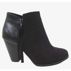 Soda Women's Ages Tassel Zip Chunky Heel Bootie, Size 7.5