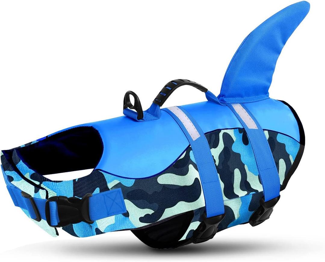 Queenmore Dog Life Jacket Ripstop Dog Shark Safety Vest Adjustable Preserver with High Buoyancy and Durable Rescue Handle for Medium Dogs, Blue Camouflage