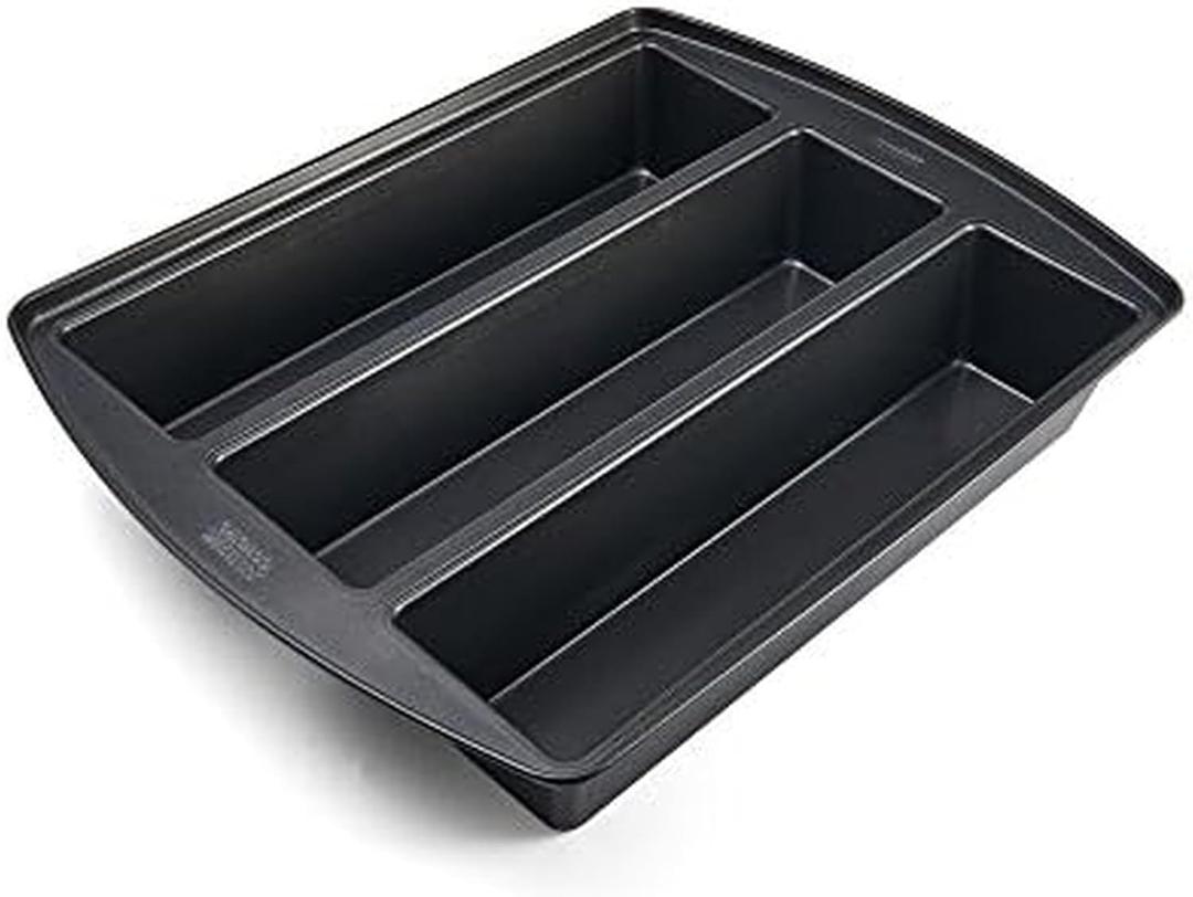 Chicago Metallic Professional Lasagna Trio Pan, Perfect for loaf breads, cakes and more 12.5 by 16 by 3 inches, Silver