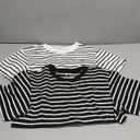 YIZUO ALTER Women's Striped Shirt Basic Short Sleeved Round Neck Striped T-Shirt, Casual Summer Clothing，2 Pack (Medium)