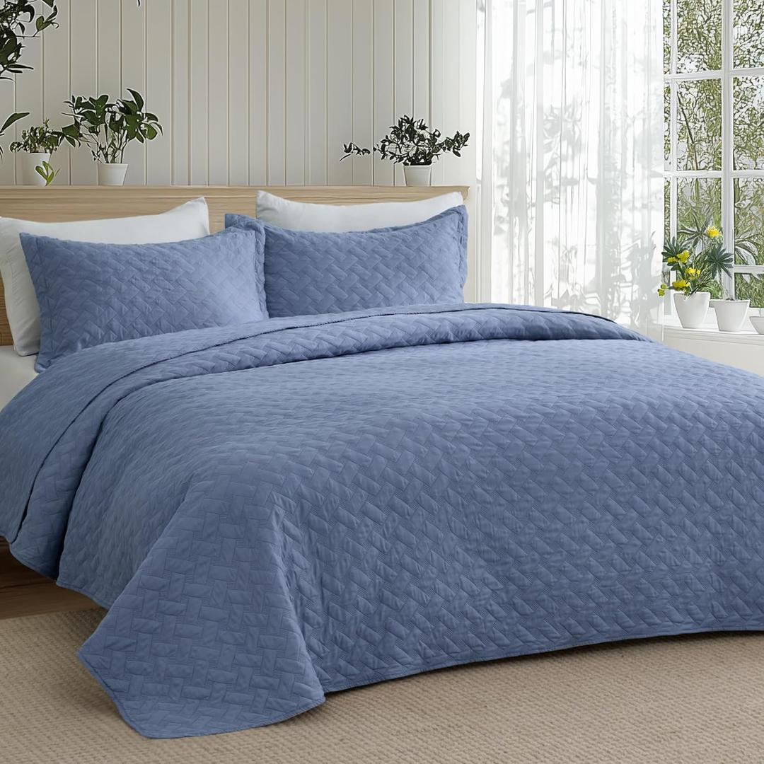 Bedsure Quilts King Size - Lightweight Bedspreads King Size with Basket Weave Pattern, Soft Quilt Bedding Set, Mineral Blue Comforter Set Coverlet for All Seasons with 2 Pillow Shams (106" x 96") | Skin-Friendly Soft, All-Season Comfort, Breathable, Lightweight, Machine Washable