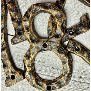 5.5 Inch Cast Iron House Numbers - Hammered Finish Mailbox Numbers - Metal Address Plaque Numerals - Weatherproof, Easy to Install, Soild Home Decor/Number 8