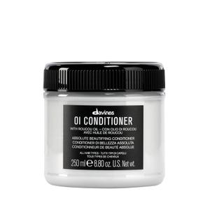 Davines OI Conditioner, Rich Creamy Hydrating Conditioner for All Hair Types - Accelerates Drying, Protects Structure & Adds Shine with Antioxidant Roucou Oil - Softens & Detangles, 8.45 Fl Oz