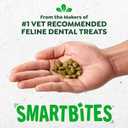 Greenies Cat Treats, Feline Smartbites, Skin & Fur Health, Crunchy and Soft Cat Treats, Chicken Flavor, 16 oz. Tub (EXP 09/02/27)