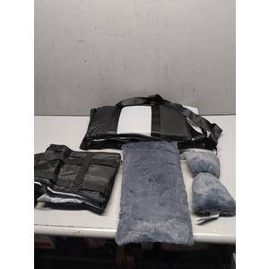 Center Console Dog Car Seat for Small Dogs, Pet Puppy Car Seats with Soft Cushion Safety Belt, Pet Bed for Cars, Washable Cat Carseats, 1 Dog Booster Cars Seats for Dogs Small 5-15 lbs(Black)