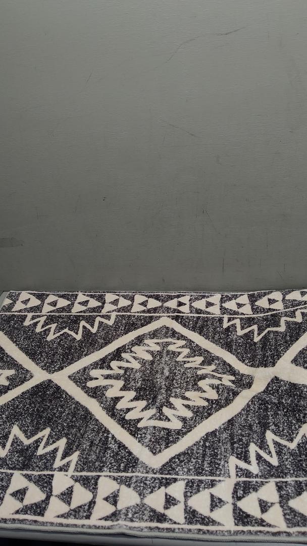 Bathroom Rugs Tribal Bath Mat Western Non-Slip Absorbent Bath Rug Plush Soft Farmhouse Geometric Bathroom Floor Mat for Shower Toilet Tub, 35 x 24inch