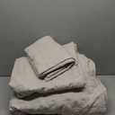 Bedsure Quilts Queen Size - Ultra Soft Queen Quilt Bedding for Modern Farmhouse Bedroom Decor, Lightweight All-Season Comforter, Natural Bedspread Coverlet 90x96 Inch (13 - Natural - Clover)