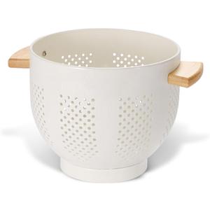 Metal Colander with Wood Handle and Stable Base, Powder Coated Steel Kitchen Strainer Basket for Draining Pasta, Vegetable and fruit (7quart,Cream)