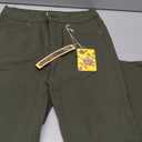 Hybrid & Company Women's Butt Lift Super Comfy Stretch Denim Capri Short Jeans Q43308X Army Green S
