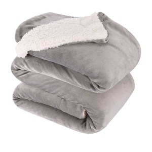 NANPIPER King Size Sherpa Blanket, Soft Fleece Throw for Bed, Reversible Thick Fuzzy Blanket for Winter (Light Grey, 90x108 inches)