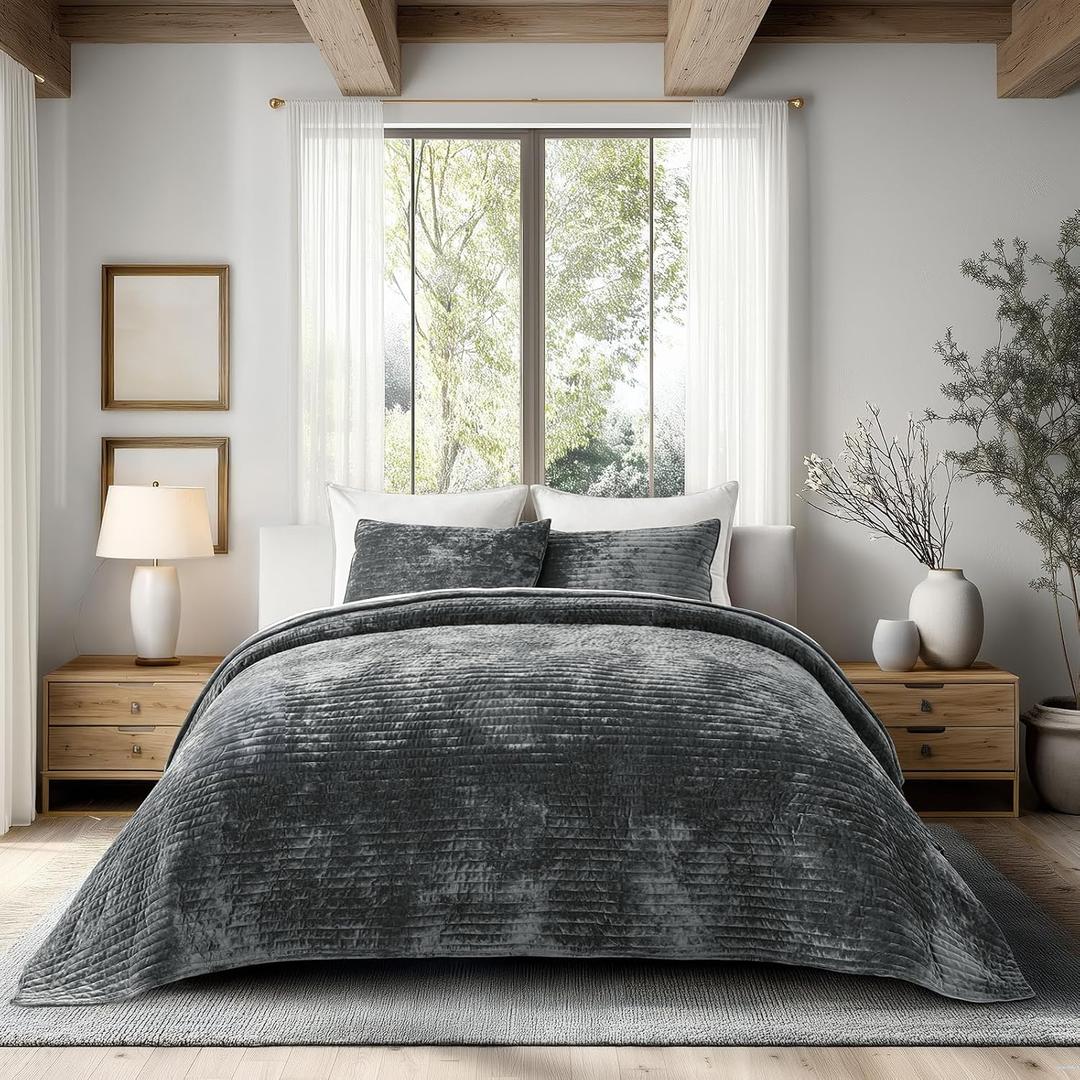 EverGrace Oversized Velvet Quilt Set, Cal King 118"x106", Charcoal Gray