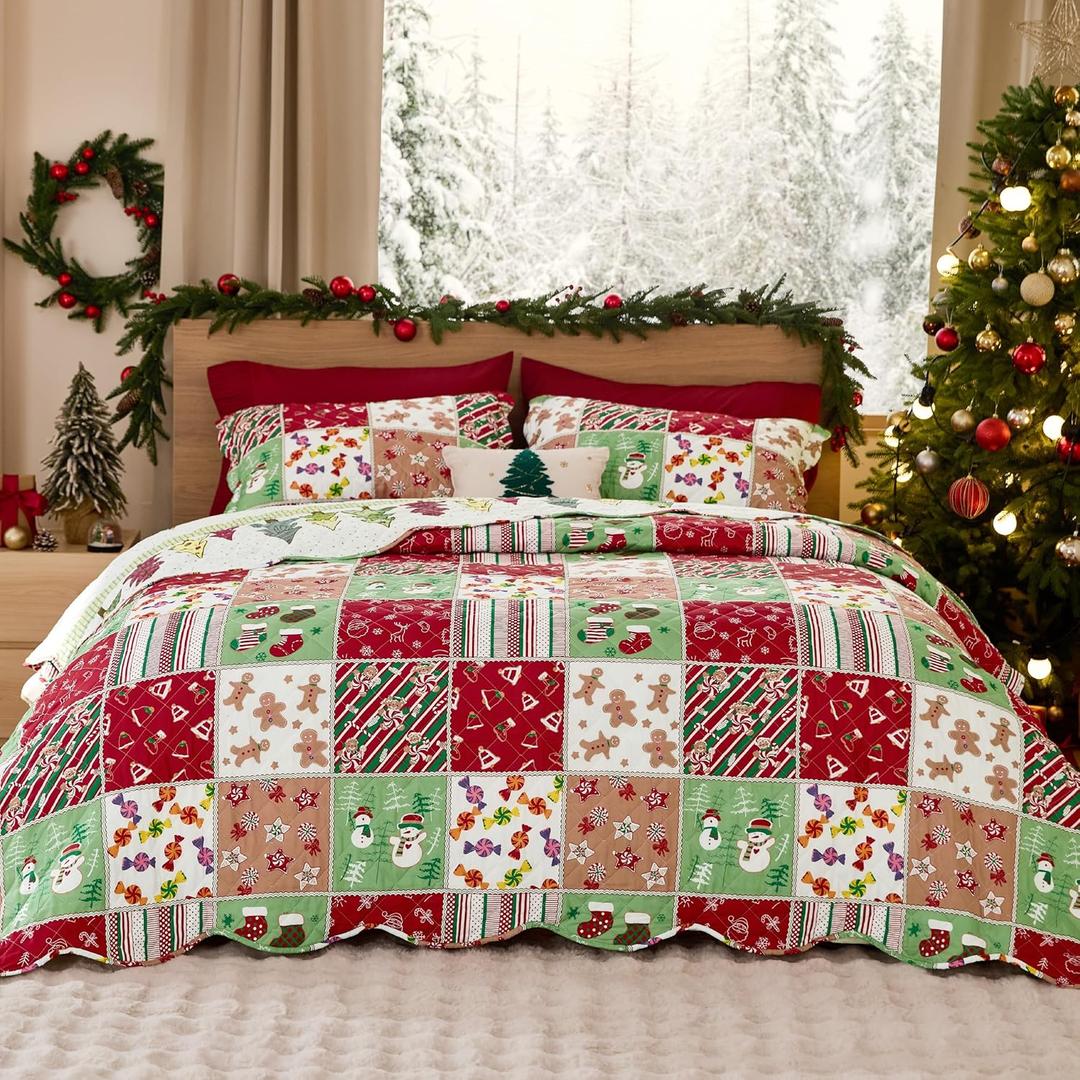 Bedsure Christmas Quilt King Size - Red Quilts for King Size Bed, Multicolor Patchwork Printed Pattern Christmas Bedding, Soft Lightweight Coverlet Bedspread (106"x96")