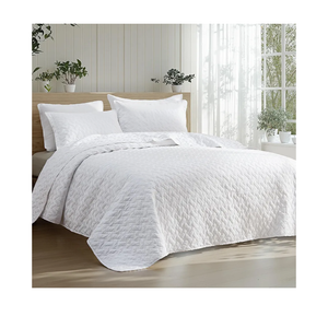 Bedsure Quilts Queen Size - Lightweight Bedspreads Queen Size with Basket Weave Pattern, Soft Quilt Bedding Set, White Comforter Set Coverlet for All Seasons with 2 Pillow Shams (90" x 96")