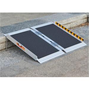 FACHNUO 2 Feet Portable Wheelchair Ramp, Non-Skid Aluminum Handicap Ramps with Handle, Folding Threshold Wheel Chair Ramp for Home Steps, Stairs, Entry, Doorways, Applicable Height 2-6 inches