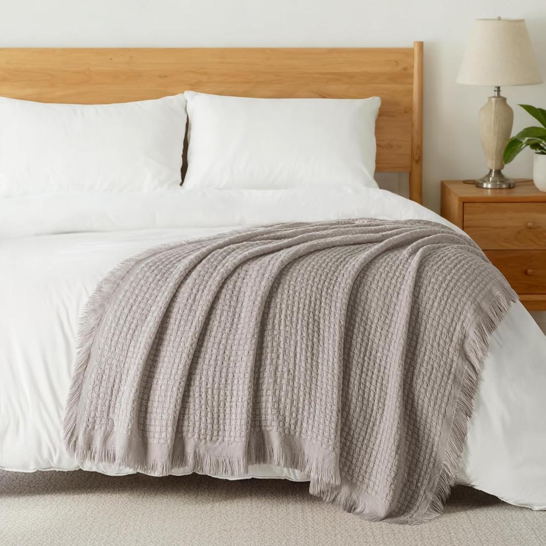 Exclusivo Mezcla Twin Size Knit Blanket with Fringes for Bed, Reversible Super Soft and Warm Woven Boho Throw for All Season, Home Decor, 60"x80", Taupe (Camel)