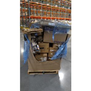 Pallet of salvage items