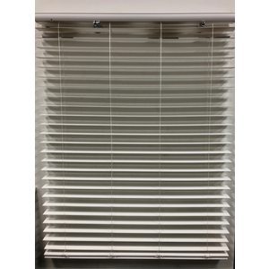 White Cordless Room Darkening Faux Wood Blind for Window, Size 34