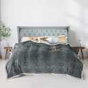 ShowyLive Extra Thick Blanket for Sofa Recliner Bed, Warm 3 Layers Flannel Blanket for Winter Autumn, Plush Quilt, Breathable Velvet Comforter, Washable Throw Blanket 810gsm (Grey 180x200cm) 