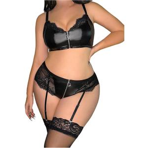 SHENHE Women's Plus Size Garter Lingerie Set Floral Lace 3 Pieces Bra and Panty Sets with Stockings (XX-Large Plus, Black)