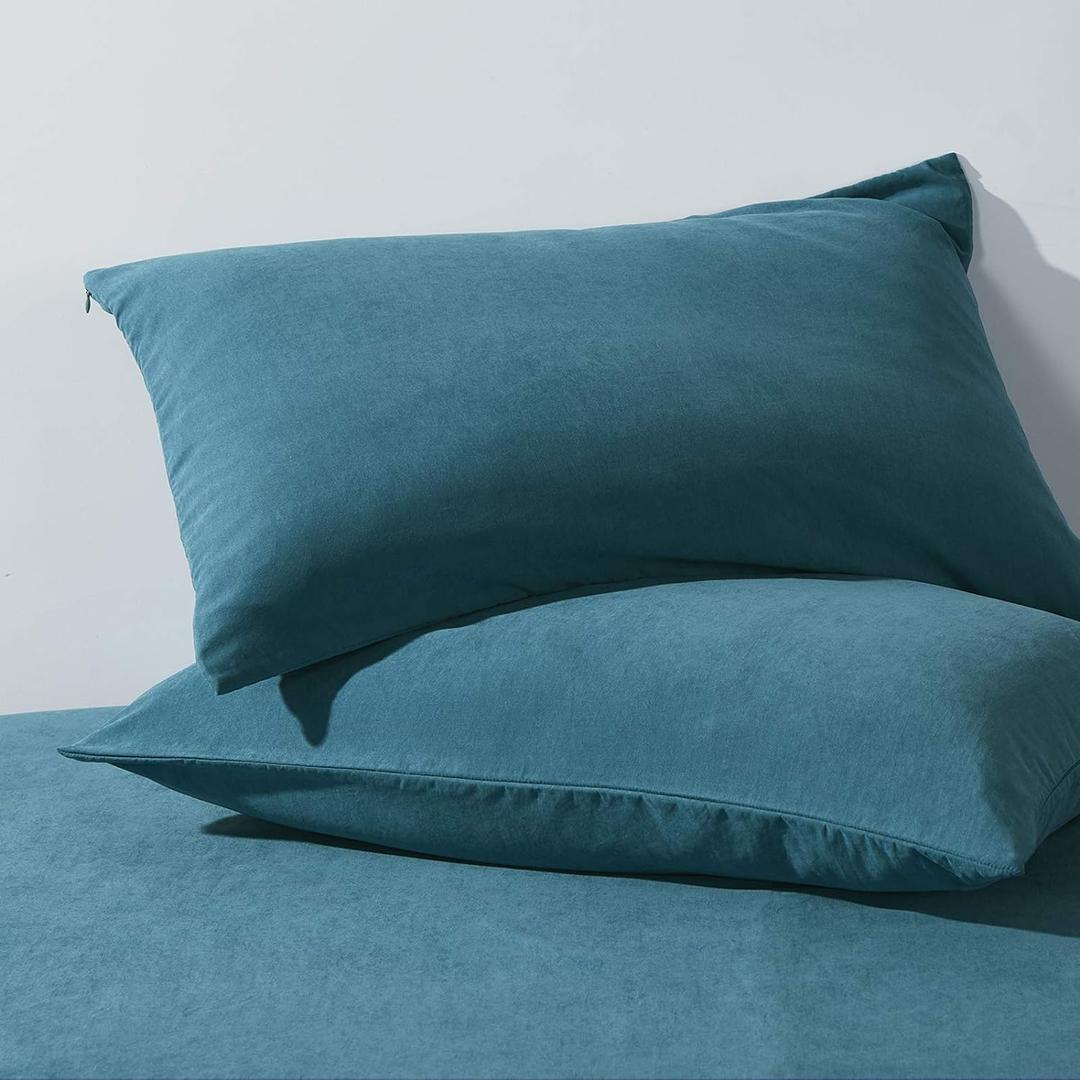 HAPPYMOON Microfiber Pillowcases Standard with Zipper Set of 2 - Breathable Zippered Pillow Covers for Hair and Skin, Soft Brushed Pillow Cases 2 Pack, 20 x 26 Inches, Teal (Standard:20"x26", Teal)