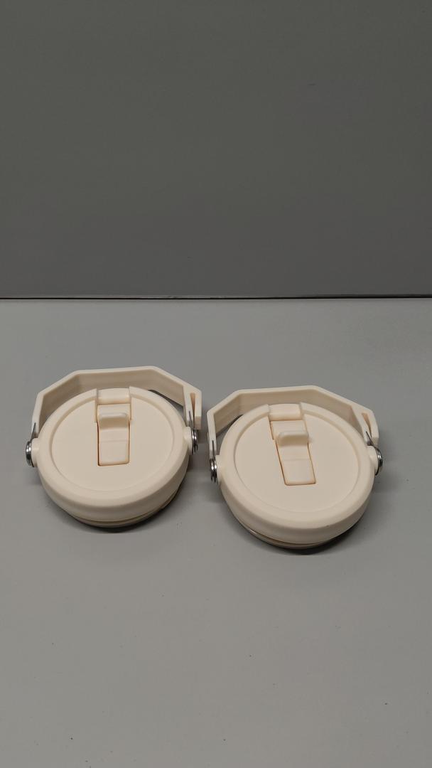 2 Pcs Tumbler Flip Straw Lid Replacement fit for 40 oz Stanley Quencher, Leak-Proof, Easy Handling, Perfect Fit