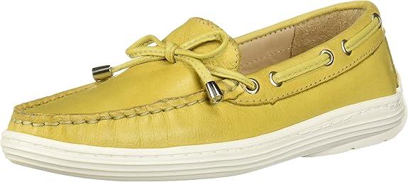 Driver Club USA Unisex-Child Kids Boys/Girls Leather Nantucket Loafer, Size 5.5, Powder Yellow Everest
