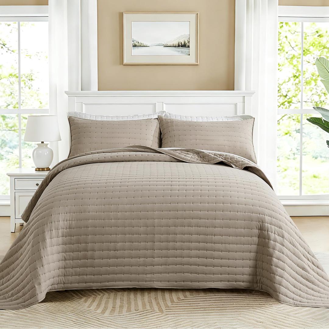 SUCHBED Quilt Sets, Oversized King Size 3 Pieces -128"x120" Quilted Bedspread with Shams, Bedspread Coverlet Khaki Lightweight Cross-Stitch Bedding Decor for All Seasons