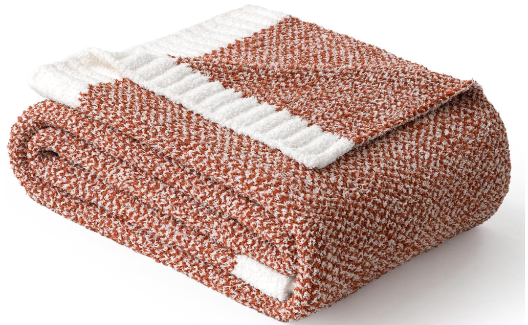 MIULEE Green Super Soft Throw Blanket for Bed, Twin Size Cozy Fluffy Warm Blankets Knit Blankets for Couch, Sofa, Chair, Living Room, Camping, Picnic, 60 x 80 inch