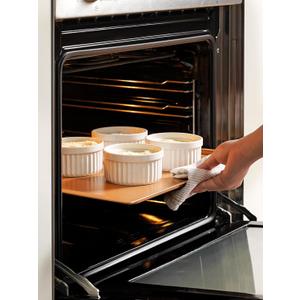 LE TAUCI Ramekins 6 OZ, Ceramic Souffle Dishes, Oven Safe Custard Cups for Baking, Creme Brulee, Pudding, Dessert, Microwave & Dishwasher Safe, Set of 4, White