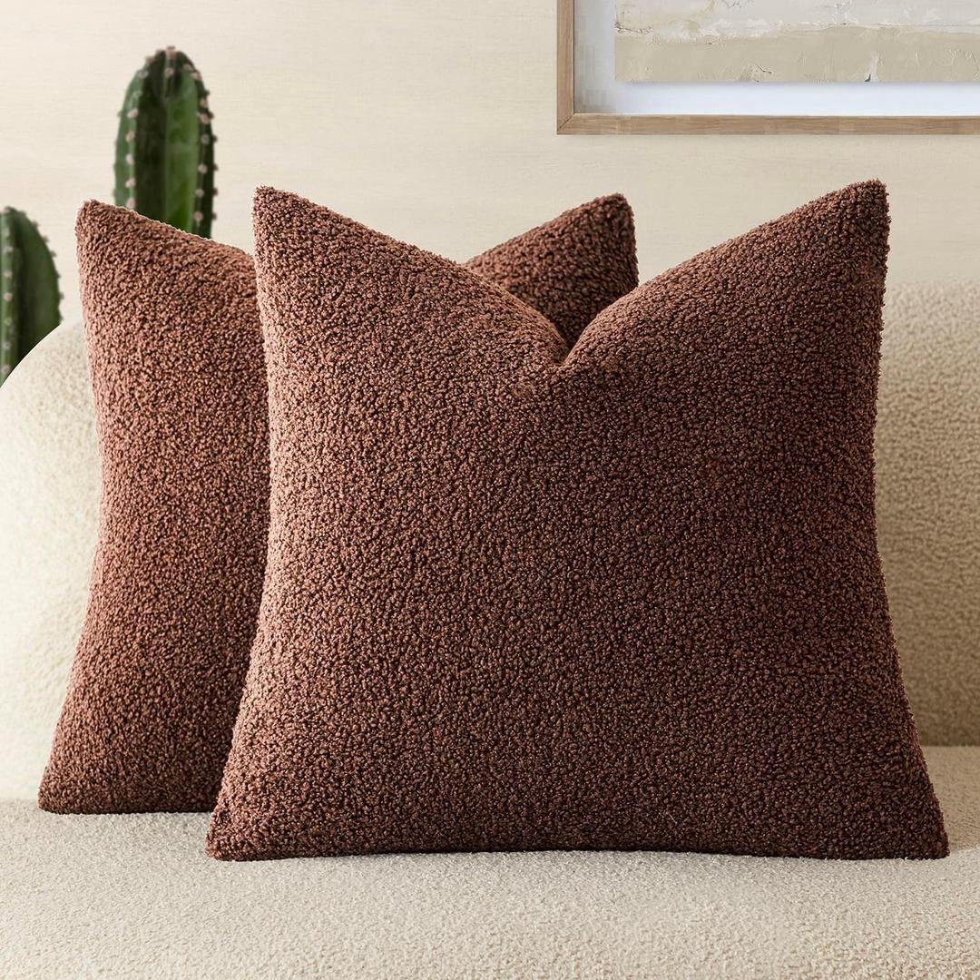 Foindtower Pack of 2, Curly Faux Fur Decorative Throw Pillow Covers Soft Fuzzy Plush Cushion Case with Zipper Cozy Pillowcase for Home Living Room Couch Bed Sofa 20 x 20 Inch,Red Brown