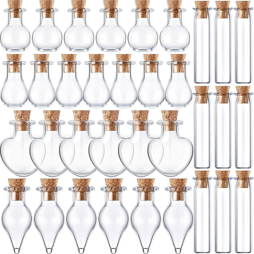 Patelai 50 Pcs Mini Glass Bottles Jars with Cork Stoppers Tiny Cork Glass Bottles Halloween Small Wishing Message Jars DIY Decor for Winter Christmas Party Wedding Baby Shower Favors(Geometric Shape)