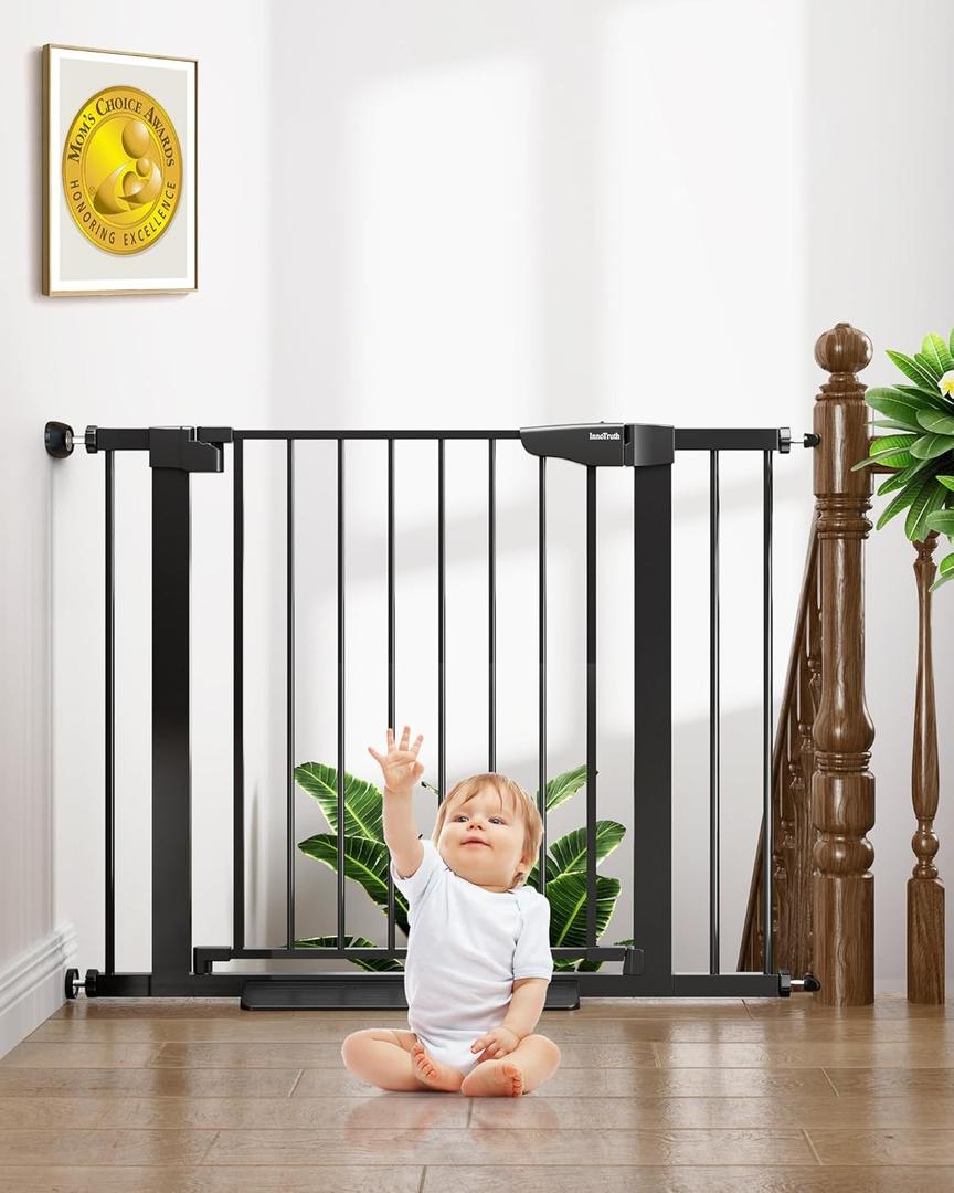 Cumbor 29.7-40.6" Baby Gate for Stairs, Baby Essential Safety Gate, Mom's Choice Awards Winner-Dog Gate for Doorways, Pressure Mounted Auto-Close Pet Gates for Dogs Indoor, Durable Child Gate, Black (29.7-40.6"W x 30.5"H)