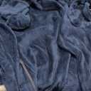 Amazon Essentials Men's Mid-Length Plush Bathrobe, Navy, X-Small-Small