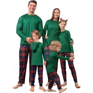 Rnxrbb Matching Family Christmas Pajamas Sets Christmas Pjs for Family Xmas Sleepwear for Kids Women Men Couples 2025 (Medium, Button Green Plaid)