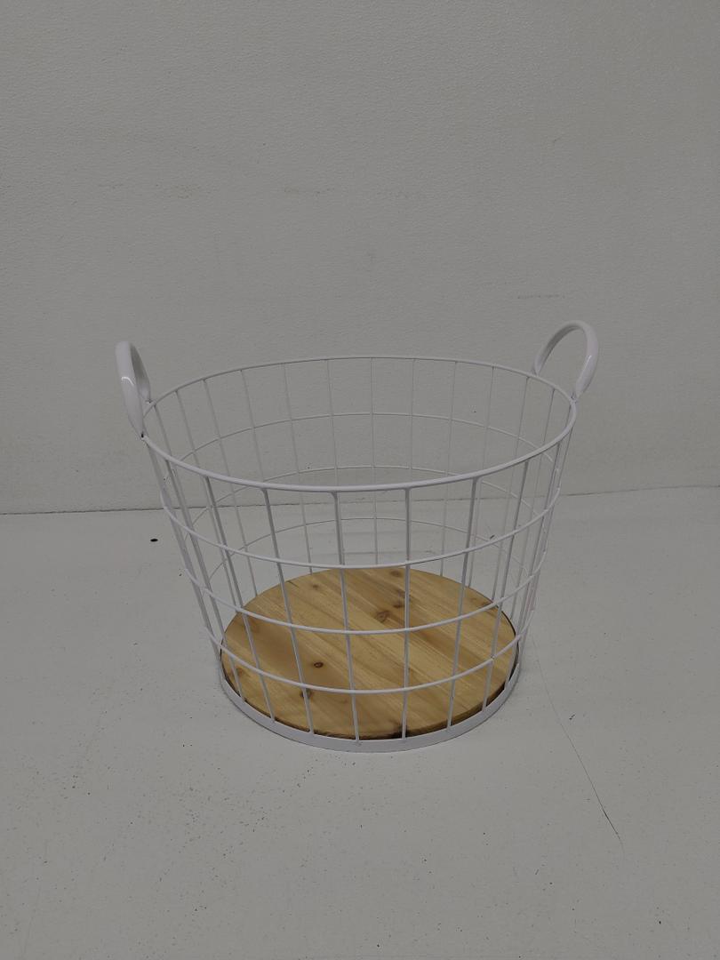 Box 15'x15'